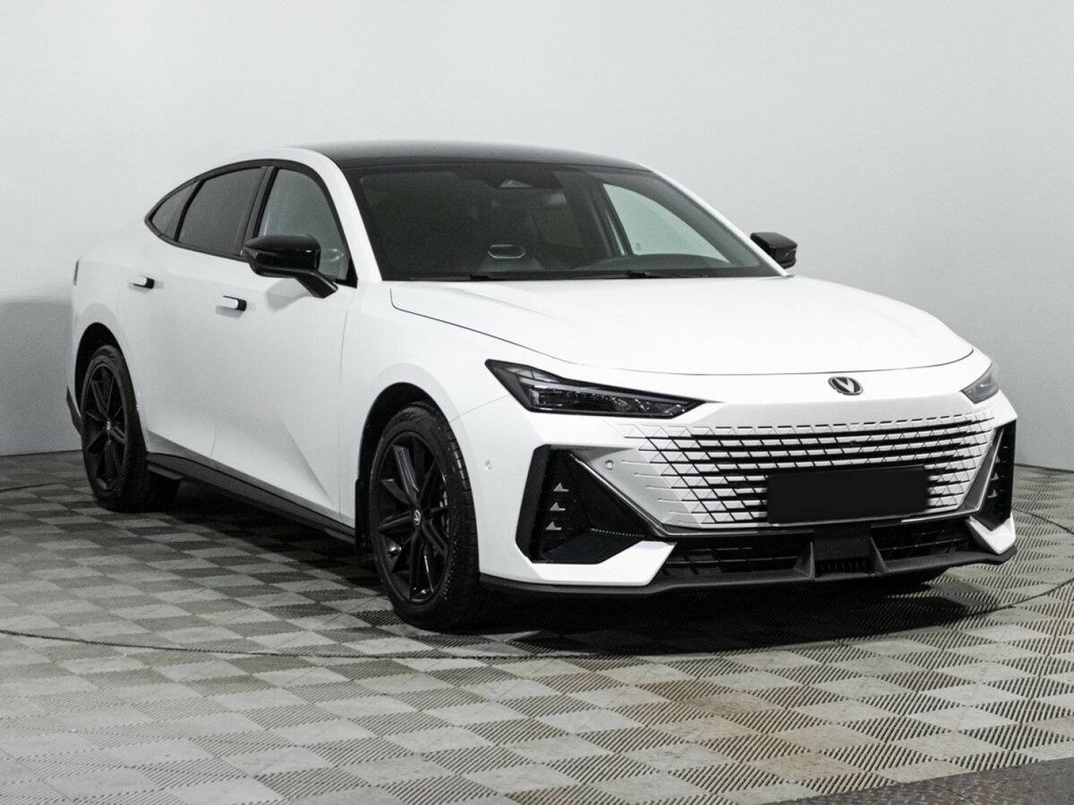 Changan UNI-V I, 2023 Фото №3