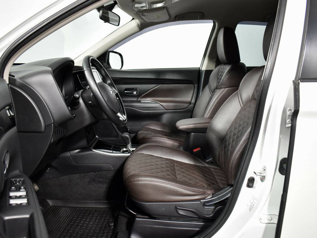 Mitsubishi Outlander III Рестайлинг 3, 2019 - 70 374 км. | Фото №8