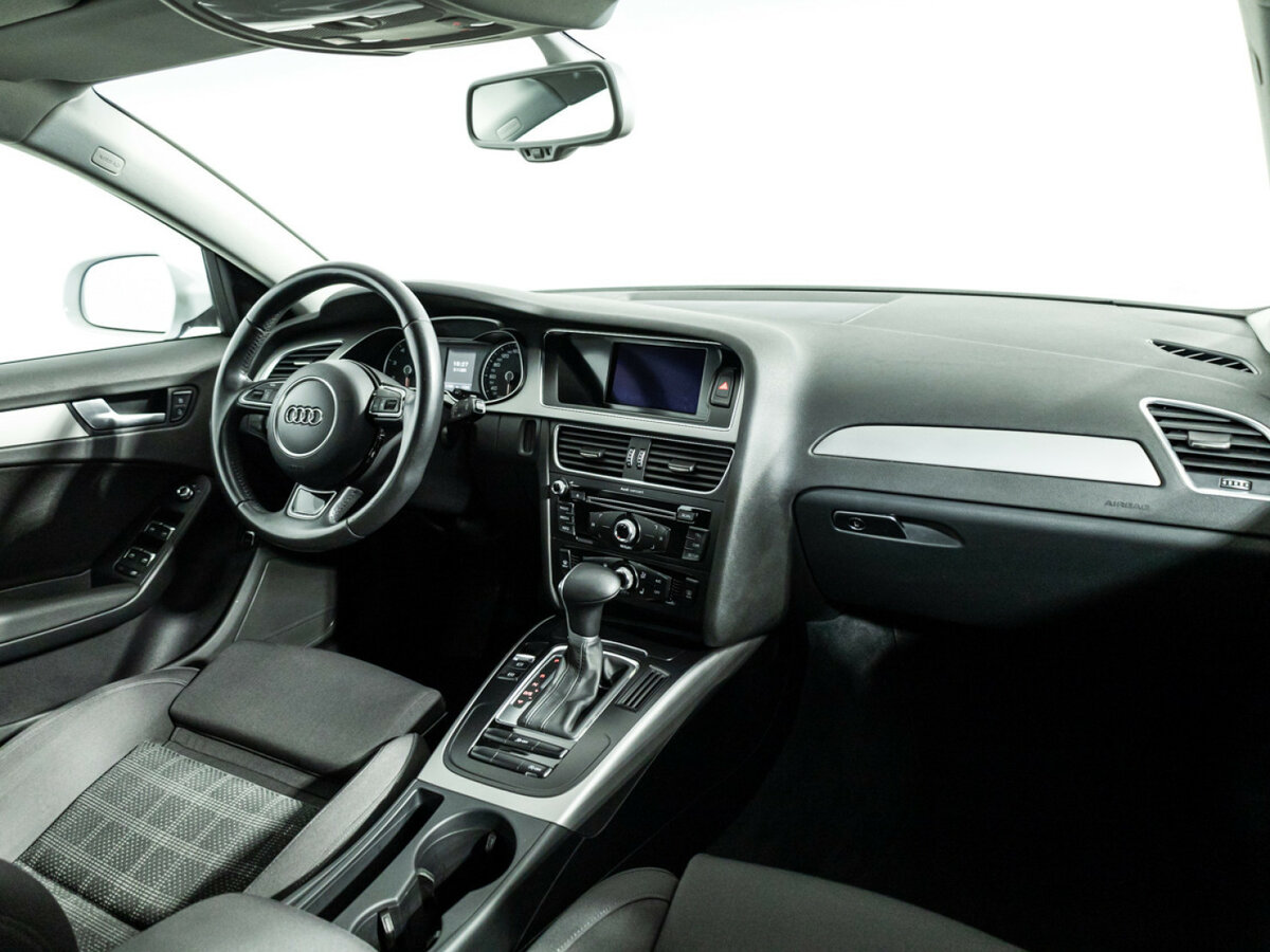 Audi A4 IV (B8) Рестайлинг, 2014 Фото №9