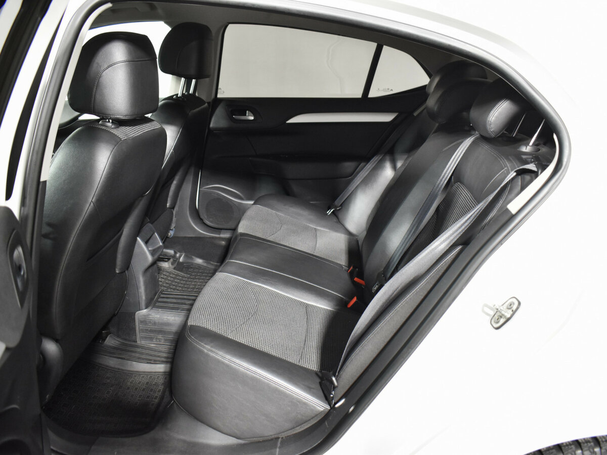 Citroen C4 II Рестайлинг, 2016 - 134 000 км. | Фото №7