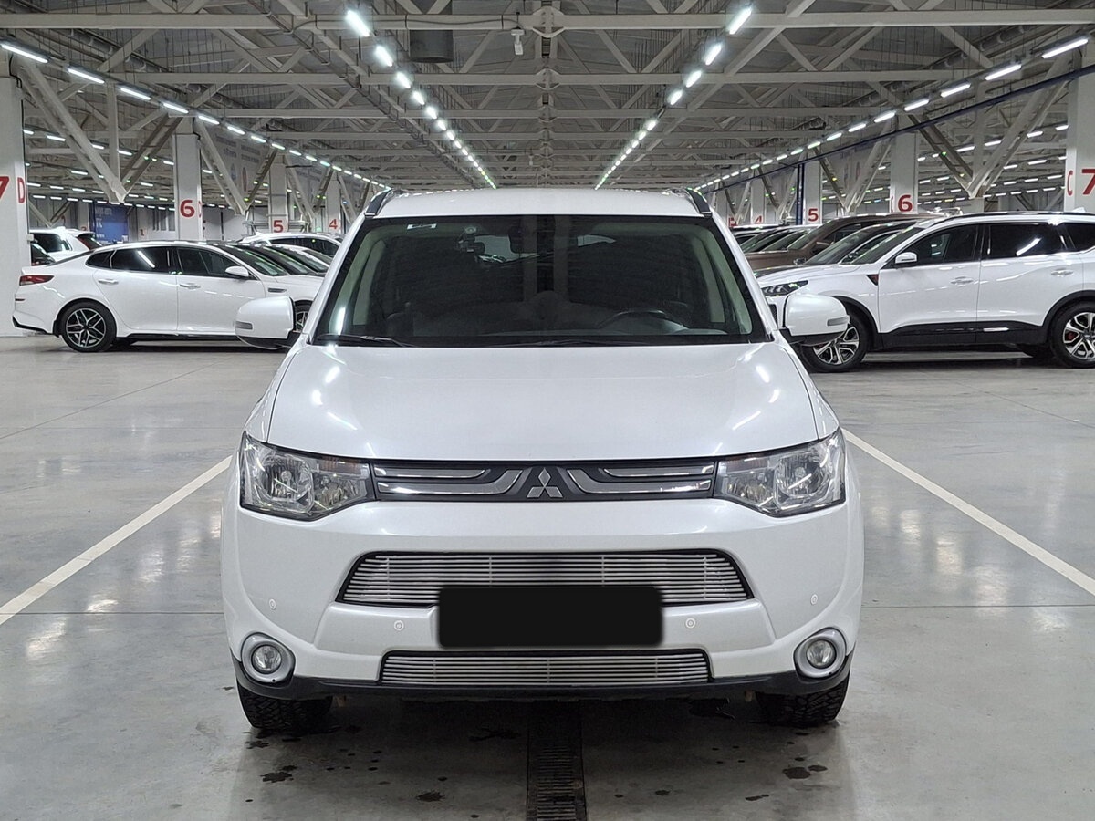 Mitsubishi Outlander III, 2013 - 206 336 км. | Фото №2