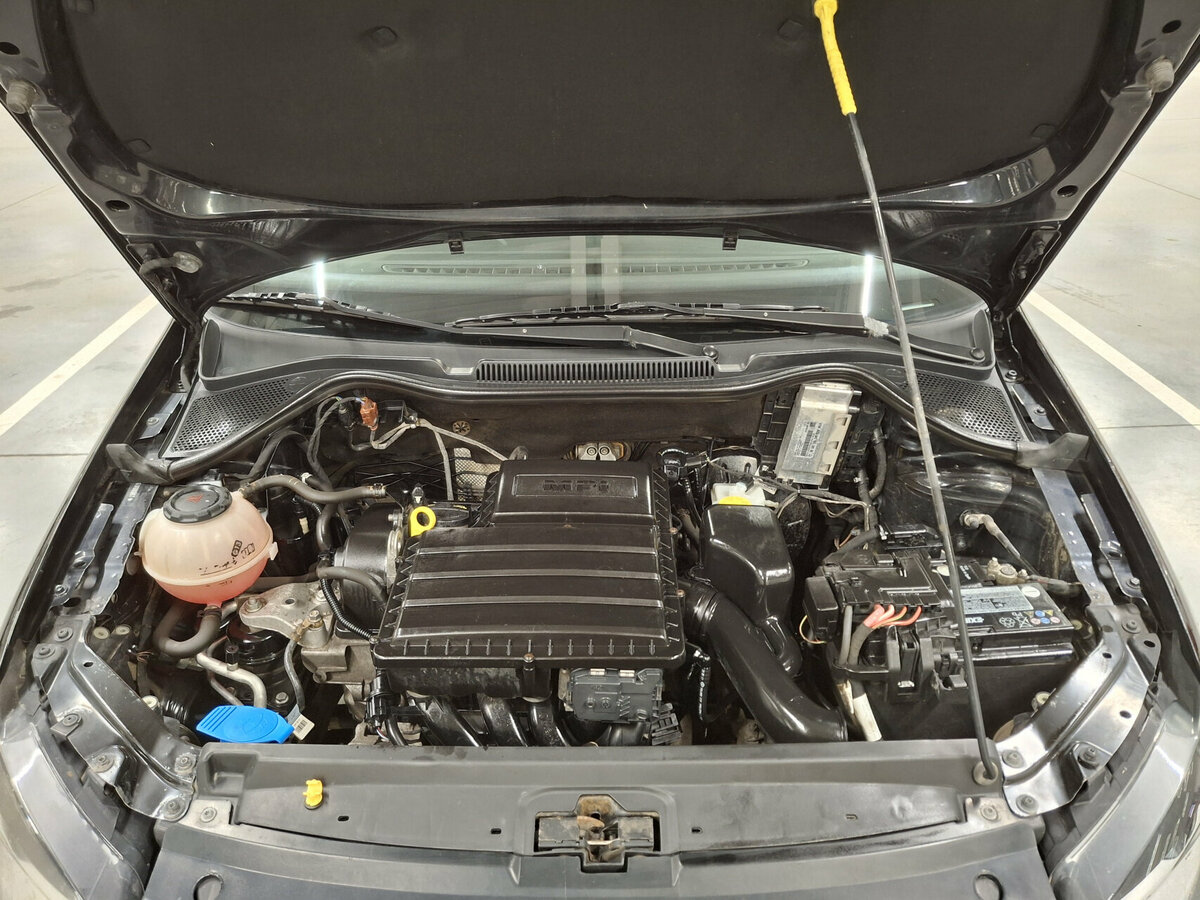 Volkswagen Polo V Рестайлинг, 2017 Фото №9