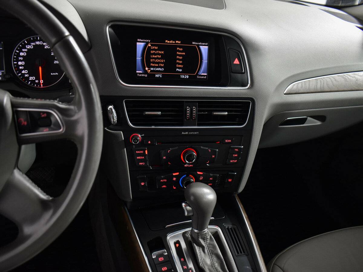 Audi Q5 I (8R), 2012 Фото №17