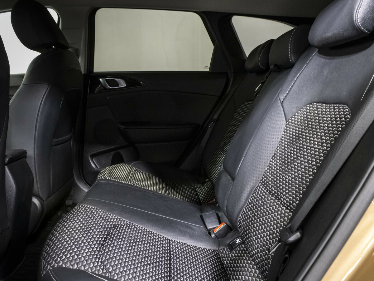 Kia Ceed III Рестайлинг, 2022 - 41 361 км. | Фото №8