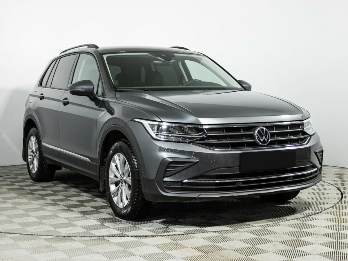 Volkswagen Tiguan II Рестайлинг, 2021 - 17 404 км. | Фото №3