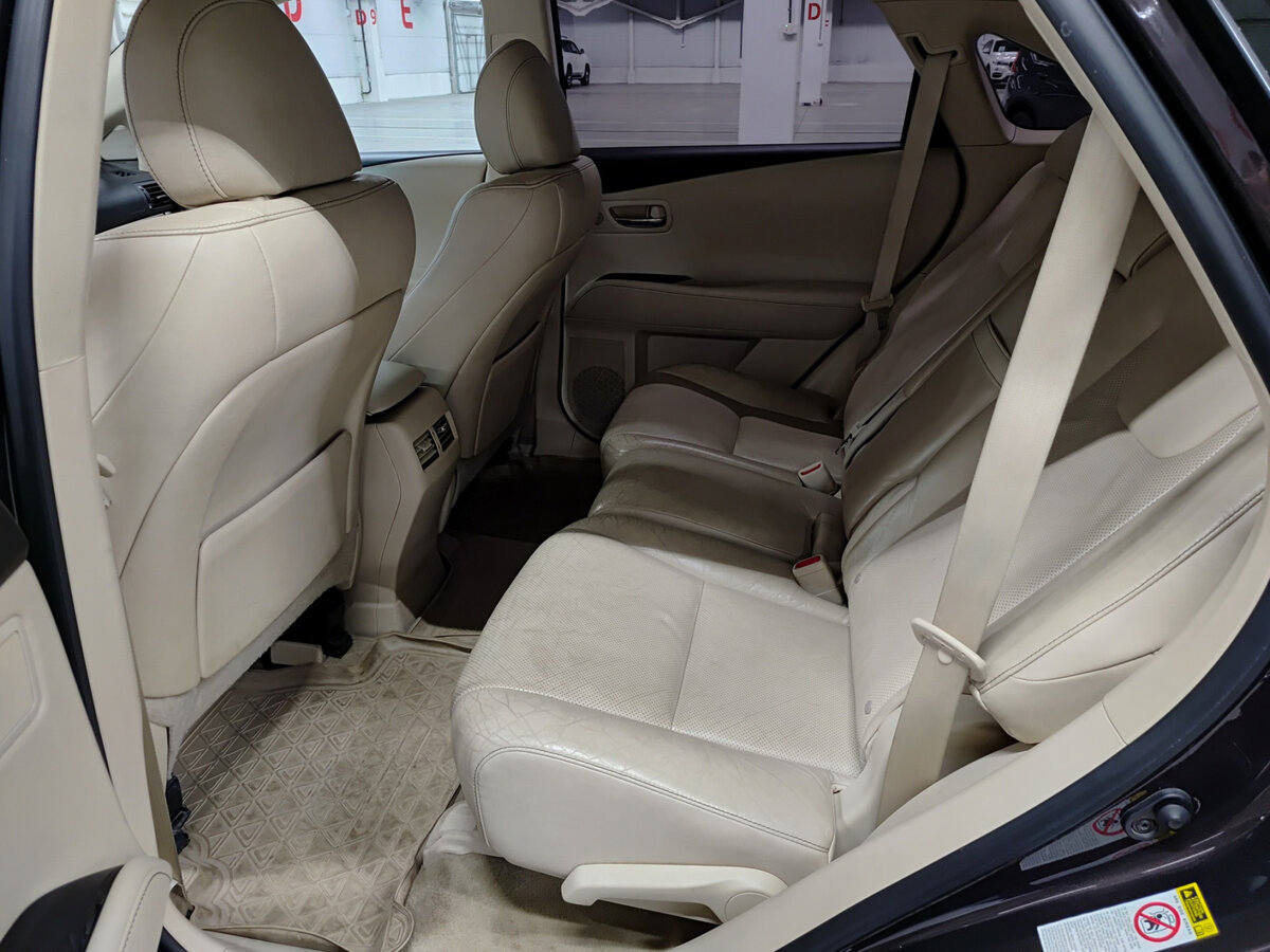 Lexus RX 270 III Рестайлинг, 2013 Фото №12
