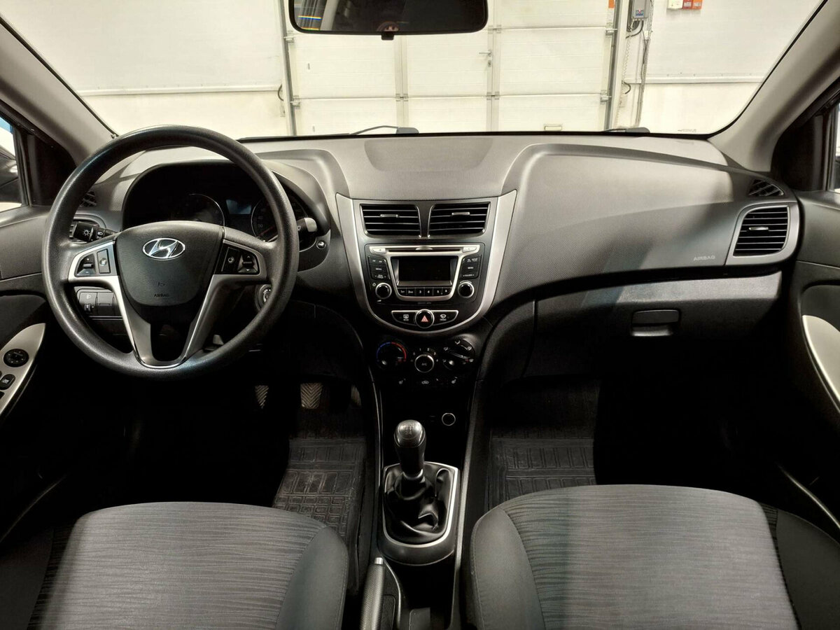 Hyundai Solaris I Рестайлинг, 2016 Фото №14