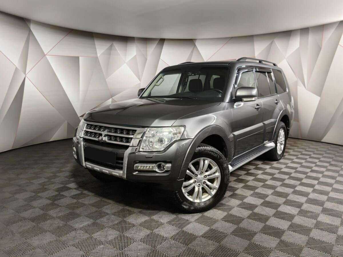Mitsubishi Pajero, 2015 - 94 610 км. | Фото №1